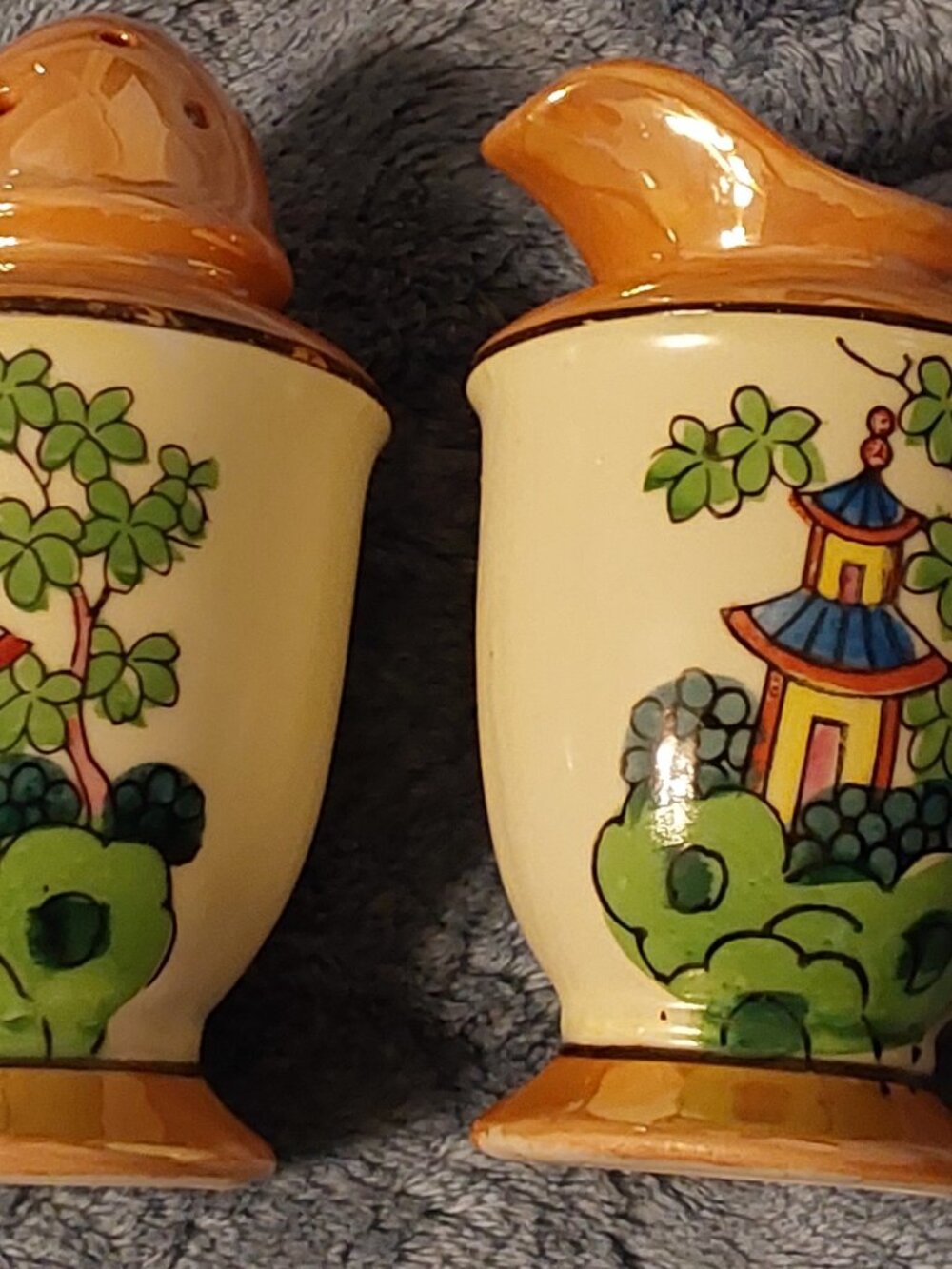 Made in Japan Hand Painted Vintage Lusterware Sugar Shaker and Creamer Set - Picture 14 of 16